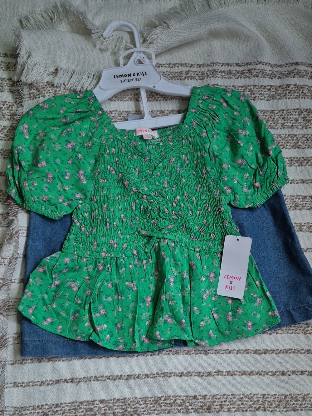 Girls' Green Floral Smocked Top